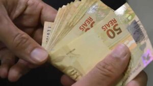 Clientes têm até quarta-feira (16) para sacar valores esquecidos em bancos