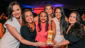 Colaboradores do Ceará Cidadão, do Grupo Marquise, em celebração no GPTW 2024.