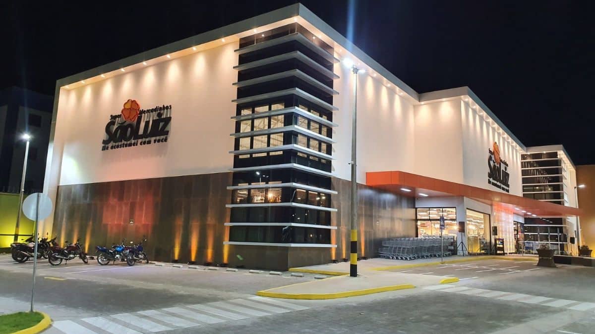 Mercadinhos São Luiz é eleita terceira melhor empresa para trabalhar no Brasil