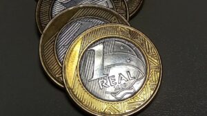 Imagem de moedas para representar a matéria do Tesouro Direto