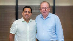 Presidente da FIEC, Ricardo Cavalcante, firma parceria com prefeito eleito de Iguatu para novo sistema de dados e nova escola do SENAI