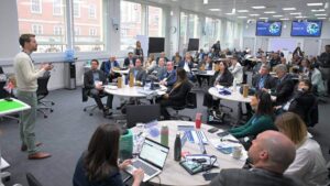 Programa da FIEC busca desenvolver lideranças cearenses para desafios da indústria nos próximos anos