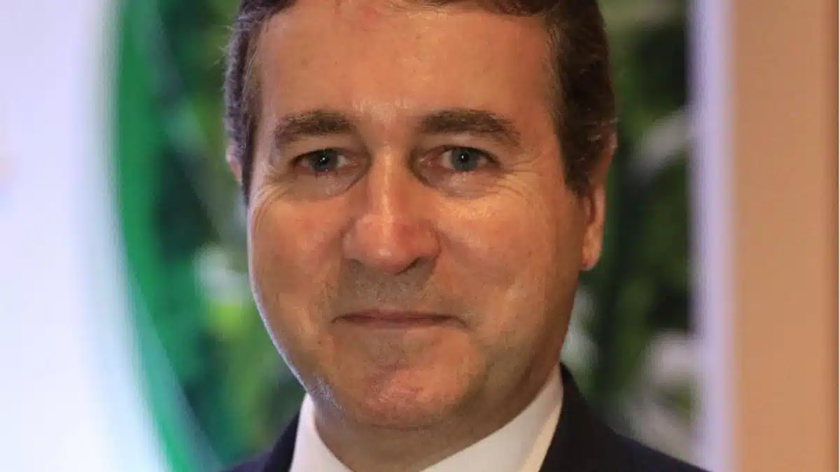 Ricardo Bastos, Presidente da ABVE, otimista com as vendas de veículos elétricos no Brasil.