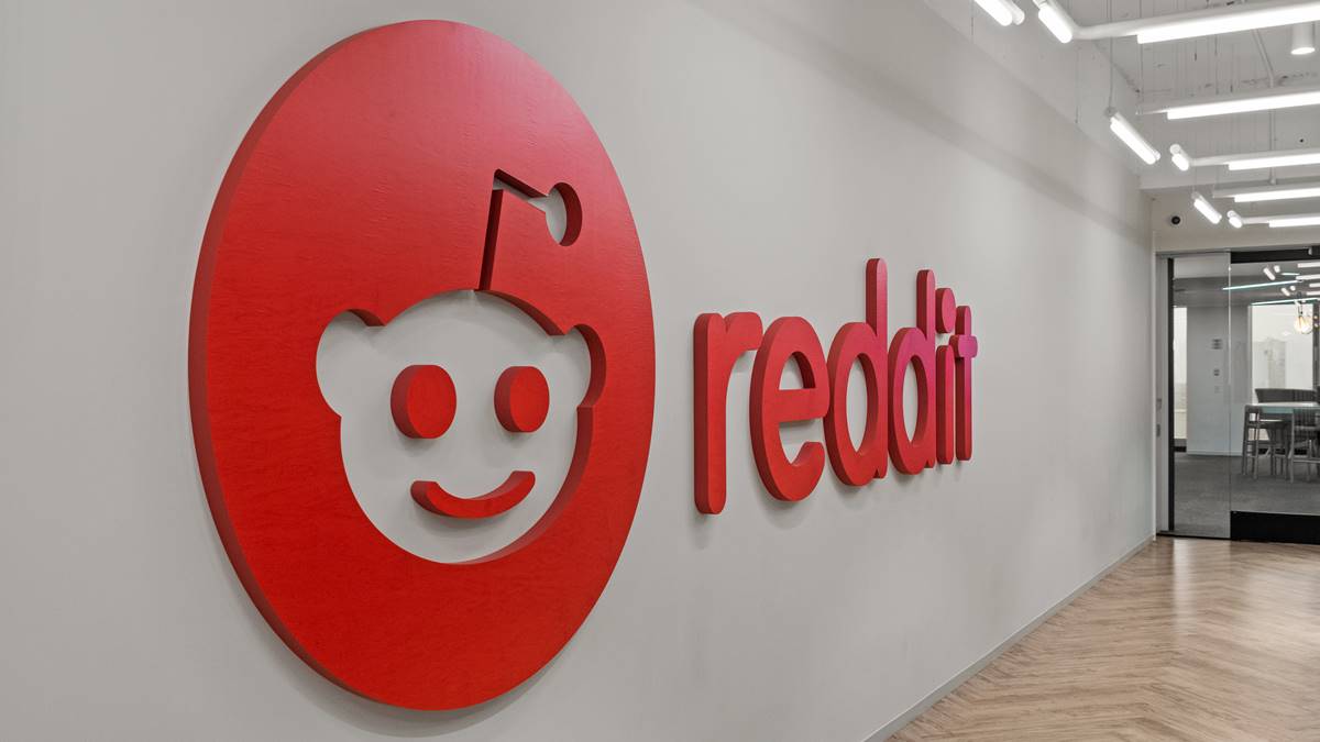 Sede do Reddit em Nova York, empresa cujas ações dispararam após nova projeção de receita