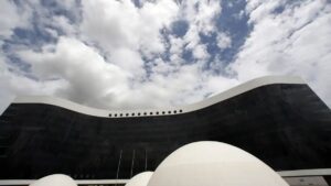 Imagem da fachada do TSE para ilustrar a matéria sobre as eleições do segundo turno.