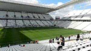 Imagem da Neo Química Arena, representando a dívida do Corinthians.