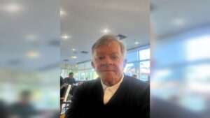 Edilmo Cunha, empresário e líder da Record. Empresa segue em expansão e liderando no fornecimento de materiais para supermercados