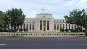 Imagem do Federal Reserve, o Fed, o banco central dos EUA para ilustrar a matéria sobre a corte na taxa de juros dos Estados Unidos.