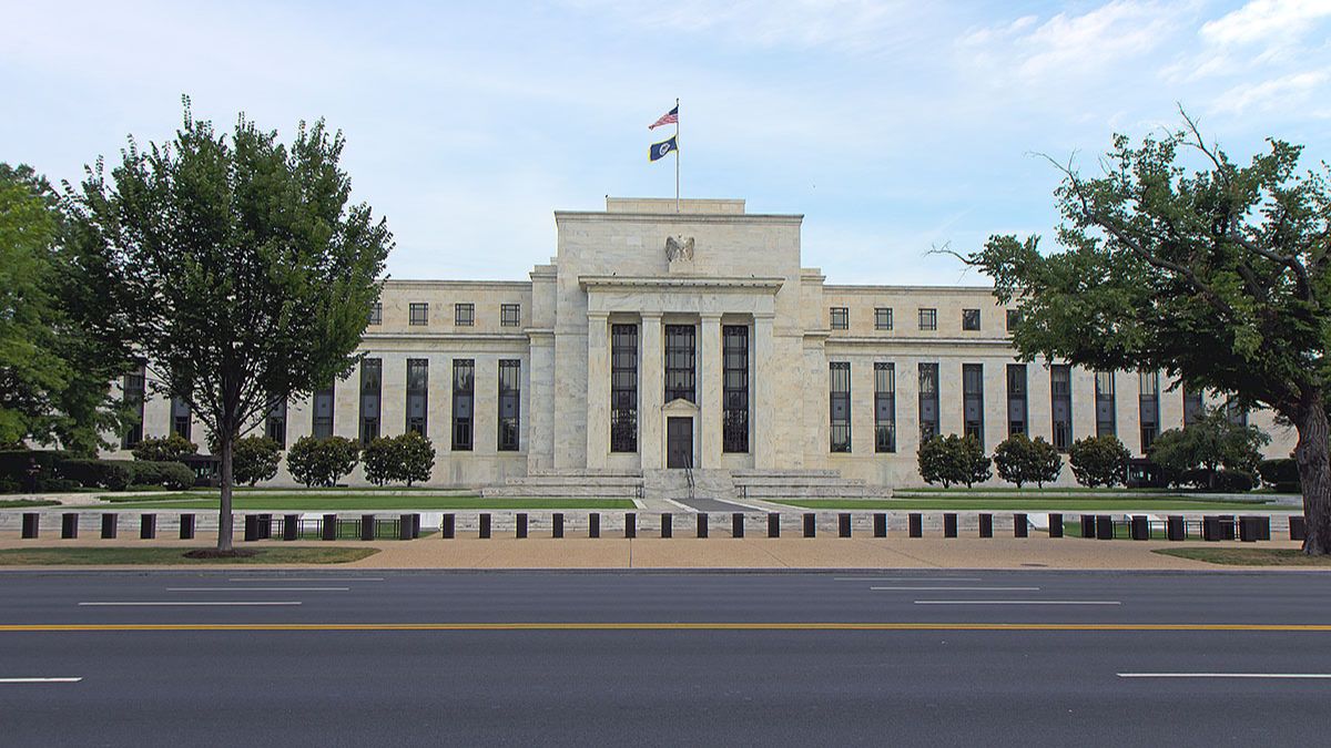 Imagem do Federal Reserve, o Fed, o banco central dos EUA para ilustrar a matéria sobre a corte na taxa de juros dos Estados Unidos.