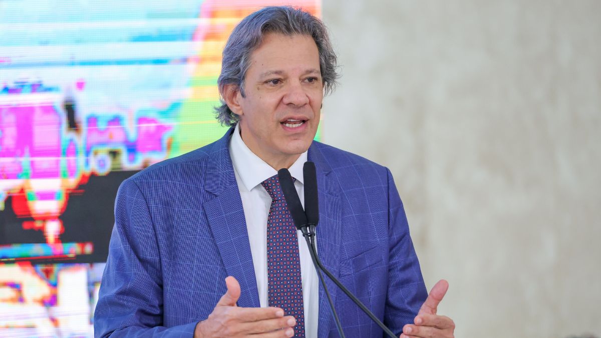 Fernando Haddad em pronunciamento oficial.