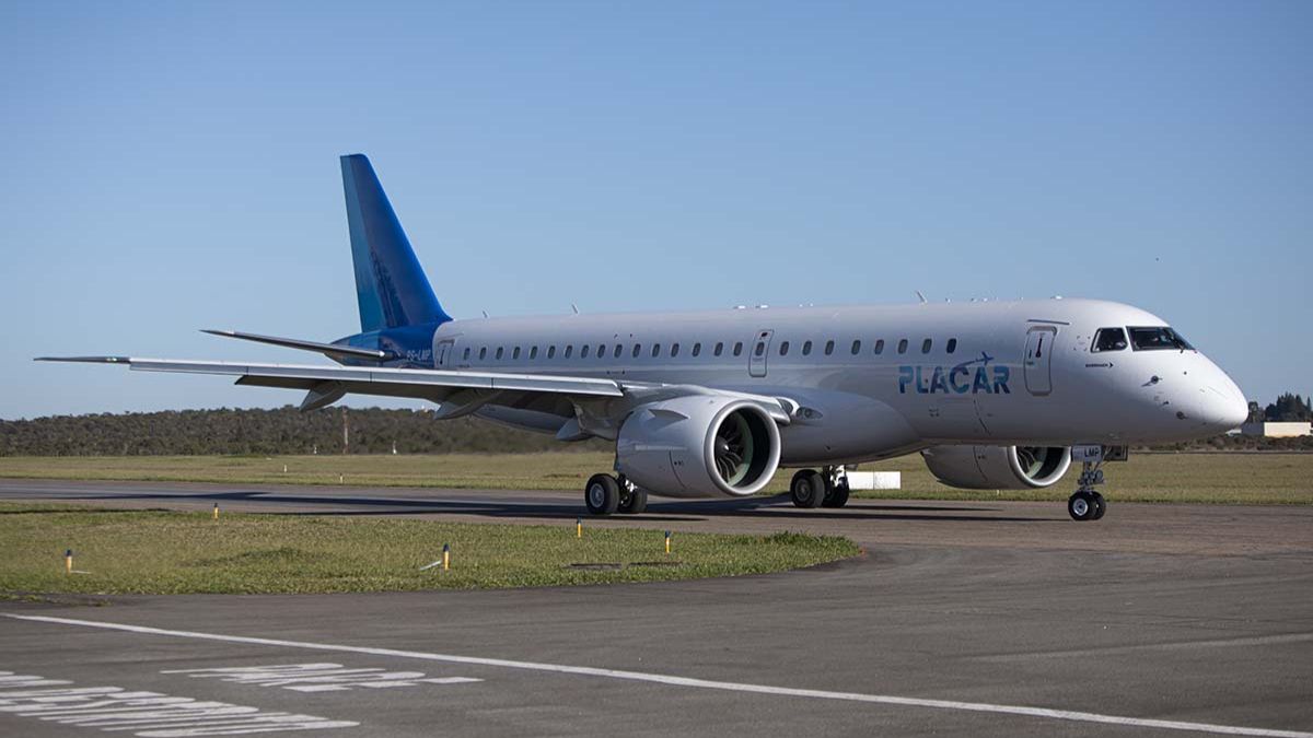 Avião comprado por Leila Pereira com a Placar Linhas Aéreas.