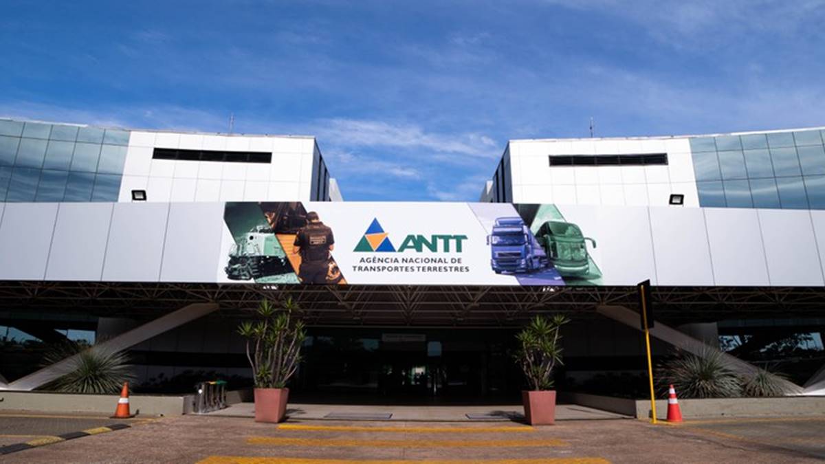 ANTT gastou quase R$ 700 milhões em sede da agência