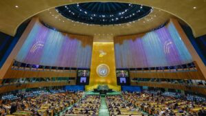 Plenário da sede da ONU em Nova York. Brasil destina quase R$ 2 bilhões a organismos internacionais em 2024