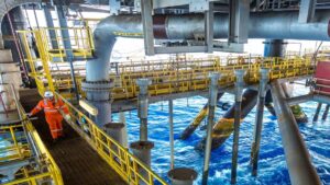 Plataforma da Petrobras. Brasil pode perder autossuficiência em Petróleo, diz diretora da Petróbras