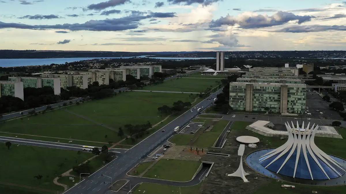 Imagem da Esplanada dos Ministérios, em meio à decisão do DF de permitir a venda de dívida ativa