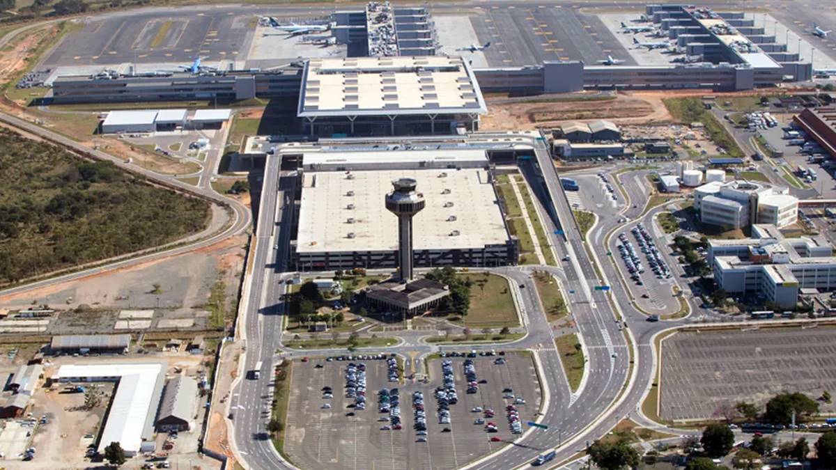 Aeroporto Internacional de Viracopos, em Campinas. Cancelamento de voos da Azul prejudica operações em Viracopos