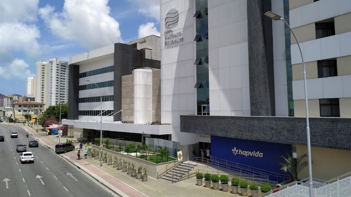 Imagem do Hospital Antônio Prudente, em Fortaleza que é administrado pela Hapvida. A foto é para ilustrar uma matéria jornalística sobre a multa milionária que a Hapvida recebeu do MPCE.