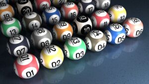 Imagem de bolas de sorteio para ilustrar uma matéria jornalística sobre a Mega Millions.