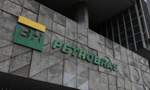 Prédio da sede da Petrobras, que definiu como será a remuneração aos acionistas da estatal petroleira