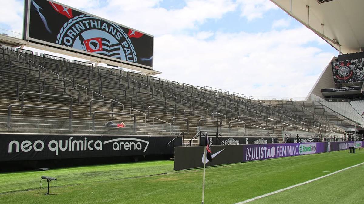Imagem da arquibancada de fundo da Neo Química Arena, estádio de futebol do Corinthians, que teve benefício fiscal validado pelo STF