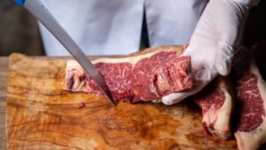 Carne mais cara