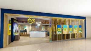 A CVC teve prejuízo de R$ 7,4 milhões, mas cresceu 6,3% na receita, refletindo sua recuperação. Dívida e custos operacionais aumentaram.