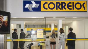Imagem de uma agência dos Correios. Déficit dos Correios supera 3 bilhões