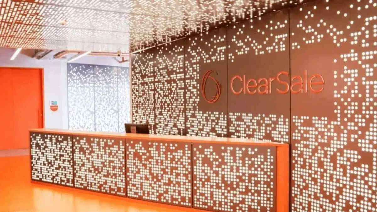 Imagem de escritório da ClearSale. incorporação de ações