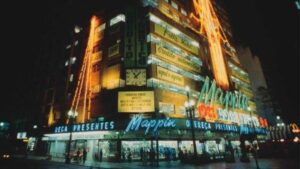 O Mappin marcou São Paulo, mas a crise levou sua falência nos anos 1990. Hoje, a marca sobrevive apenas no digital. Relembre sua trajetória.