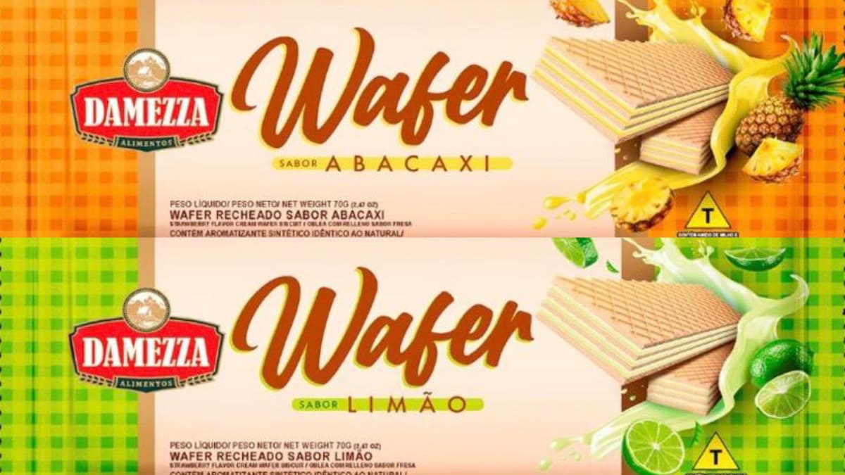 Embalagens dos wafers sem lactose Damezza nos sabores abacaxi e limão.