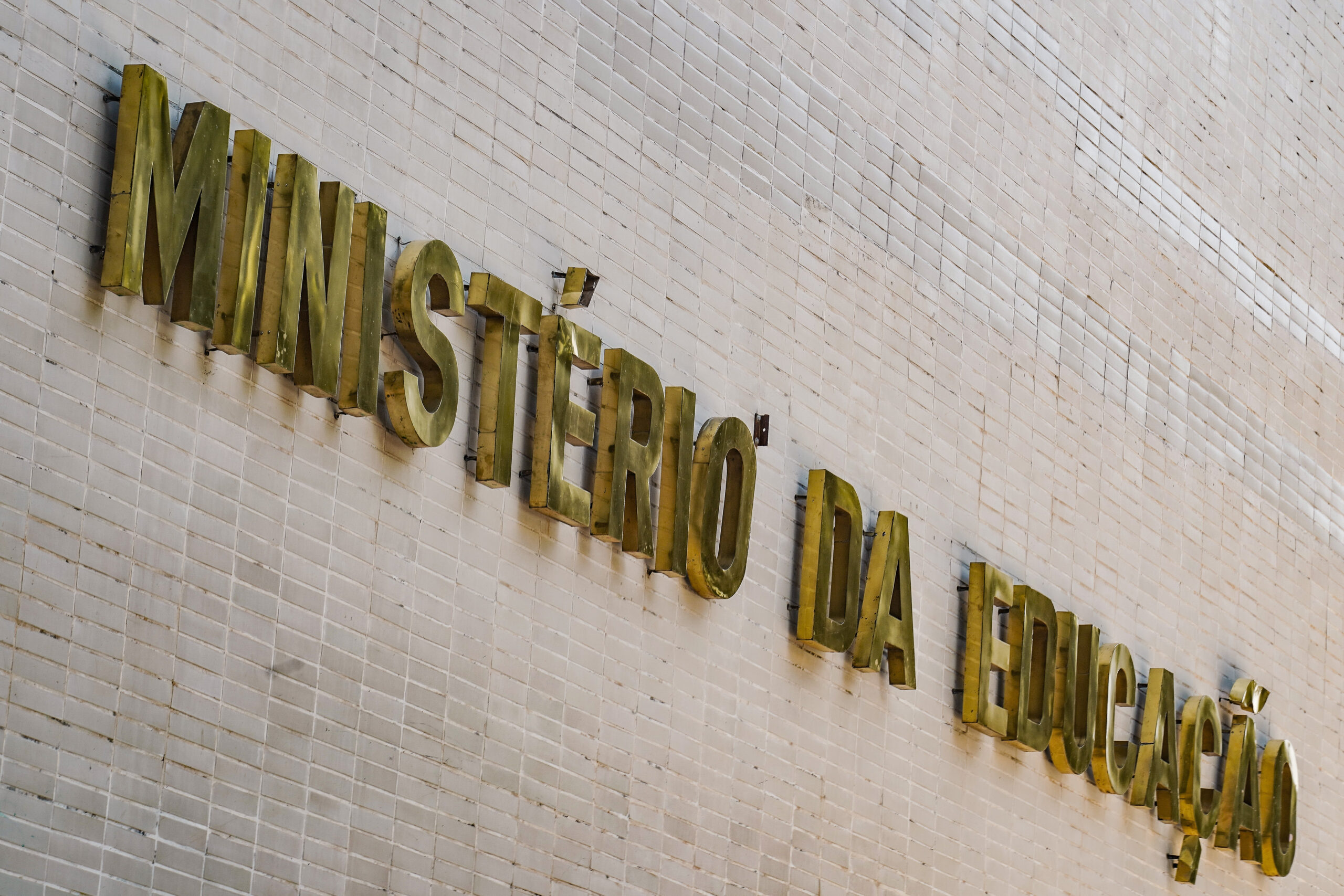 Fachada do Ministério da Educação. Vagas do Fies custarão mais de R$ 700 milhões
