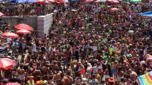 Bancos, transporte e comércio terão horários alterados no Carnaval 2025. Veja o que muda em São Paulo e no Rio de Janeiro.
