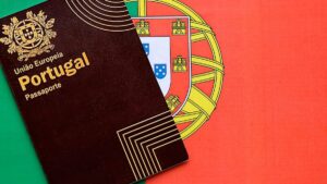 Crescimento de 250% nos pedidos de cidadania portuguesa gera atrasos e desafios nos processos. Mais de 1,7 mil estão com a Cidadania4U.