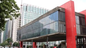Prédio da FIESP em São Paulo. Custo de vida na Grande São Paulo aumenta em 2024