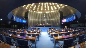Corrida pela presidência do Senado agita o Congresso. Saiba quem são os candidatos e o que esperar da eleição deste sábado.