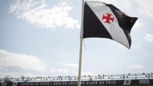 Vasco recebe autorização judicial para recuperação financeira. Processo envolve tanto o clube quanto a SAF, criando um impasse jurídico inédito.
