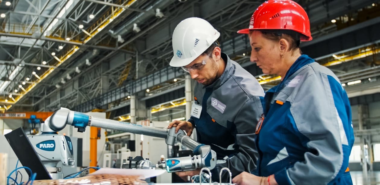 Alckmin anuncia R$ 3 bilhões para estimular crescimento industrial.