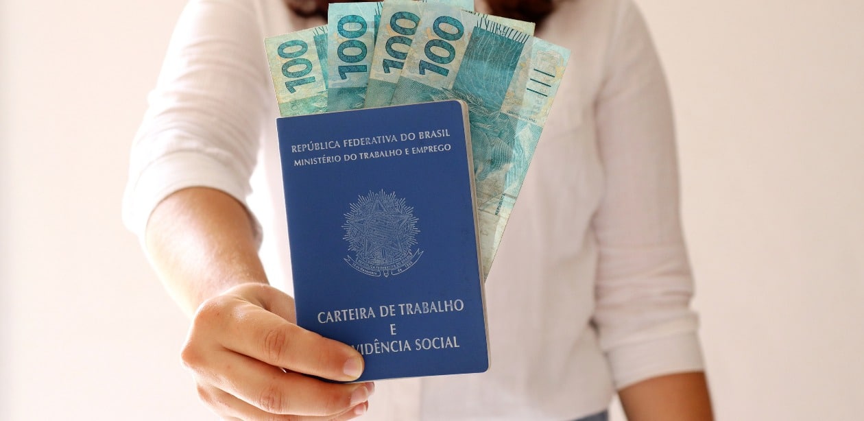 Crédito do Trabalhador: Governo brasileiro lança novo consignado privado.