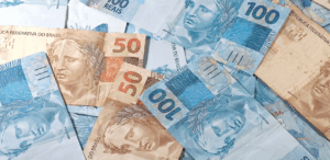 Mercado Financeiro: Dólar e Moedas sobem, Ibovespa tem alta