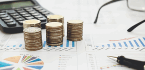 Mercado Financeiro: Dólar sobe, Bitcoin e Ibovespa caem