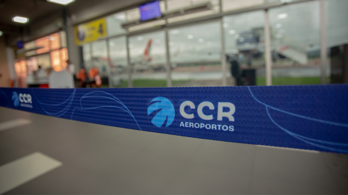 CCR contrata 4 bancos para venda aeroportos.