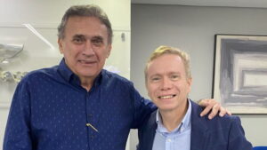 Geldo Machado e Ricardo Coimbra discutem o impacto da IA no setor financeiro em reunião da Câmara Setorial do Mercado Financeiro.