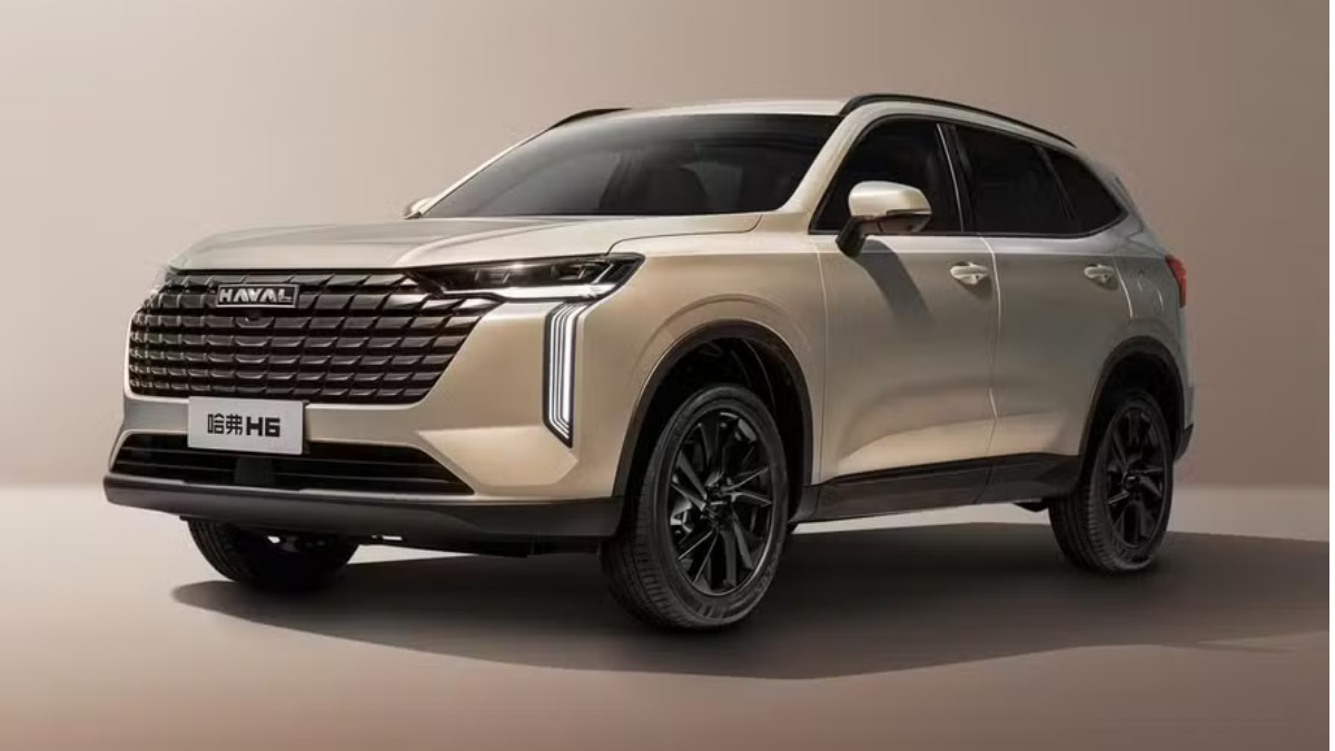 Novo Haval H6, SUV híbrido da GWM, com design sofisticado, grade frontal imponente e iluminação em LED, destacando sua tecnologia avançada.