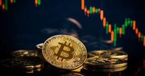 A imagem mostra moedas de Bitcoin e gráfico para mostrar que o Bitcoin supera bolsas