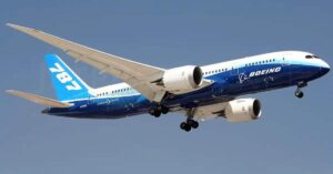 Boeing vende parte de sua divisão digital por US$ 10,55 bilhões para reforçar sua estrutura de capital.