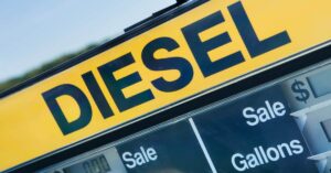 Petrobras reduz preço do diesel em 3,4% nas refinarias, impacto nos postos e mercado de combustíveis