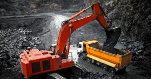 A imagem mostra uma mineradora para representar as exportações da China