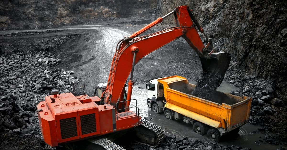 A imagem mostra uma mineradora para representar as exportações da China