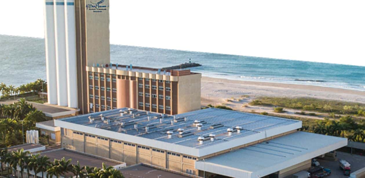 Fachada de uma unidade da M. Dias Branco, símbolo das práticas de ESG na M. Dias Branco em sustentabilidade e governança.