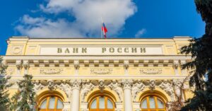 BC da Rússia mantém juros em 21% para conter inflação e estabilizar mercado